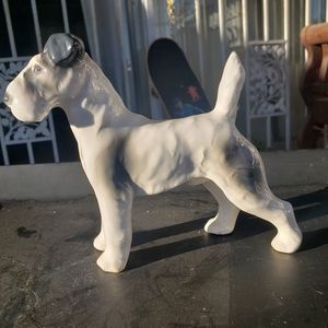 Wire fox terrier Dog figurine